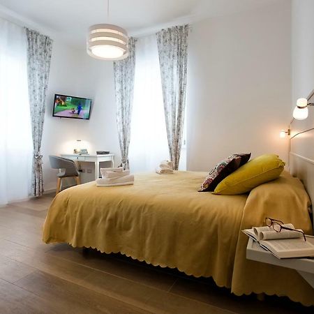 Jolie Julie Accomodation Sassari Buitenkant foto