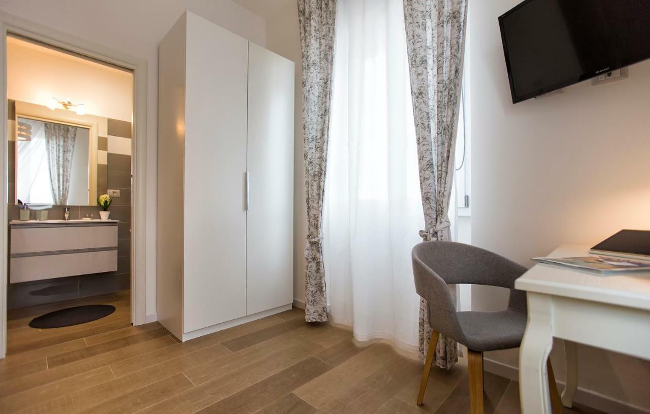 Jolie Julie Accomodation Sassari Buitenkant foto